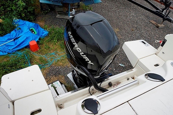 Quicksilver Captur 905 Pilothouse / Mercury 350 Verado 25 of 25