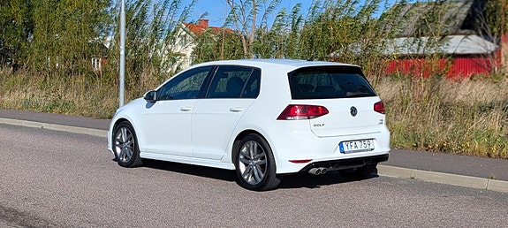 Volkswagen Golf VII 7 of 11