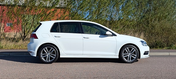 Volkswagen Golf VII 6 of 11