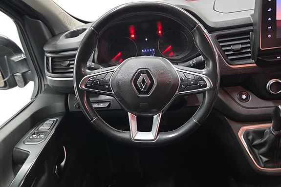 Renault Trafic 21 of 30