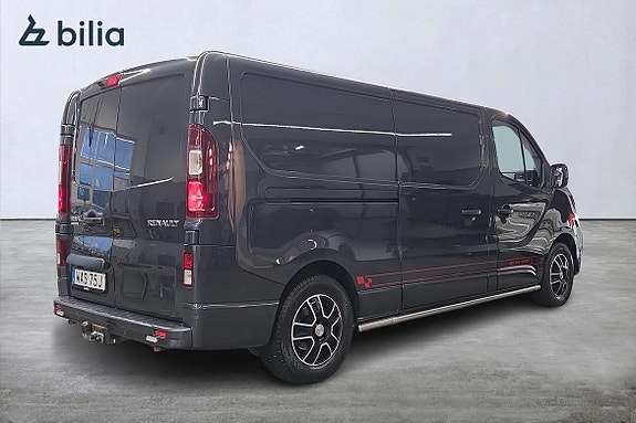 Renault Trafic 13 of 30