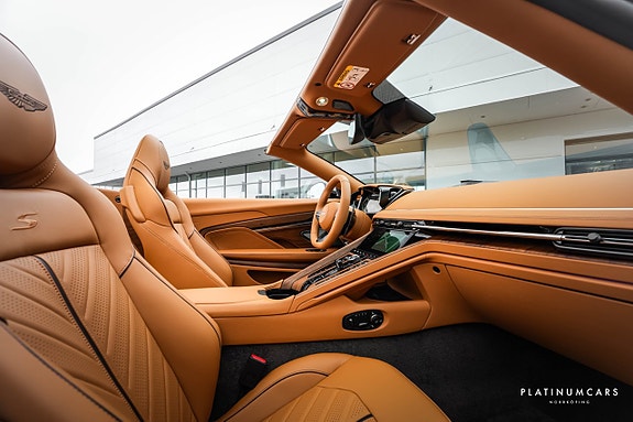 Aston Martin DB12 S 6 of 28