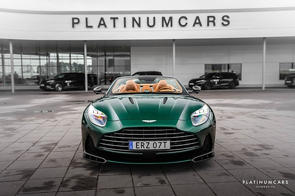 Aston Martin DB12 S 3 of 28