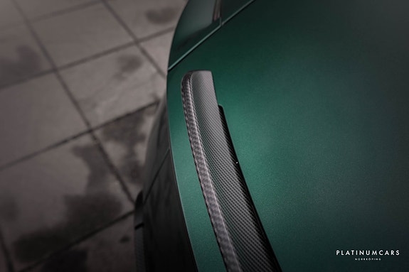 Aston Martin DB12 S 27 of 28