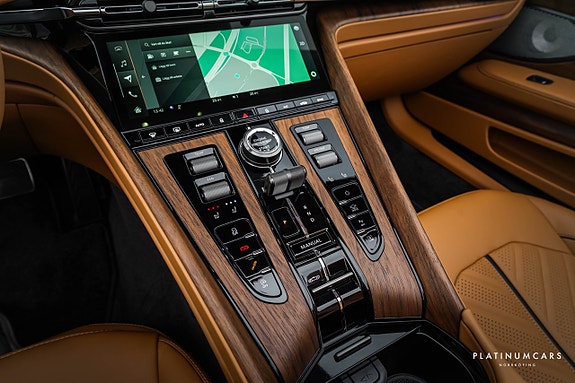 Aston Martin DB12 S 11 of 28