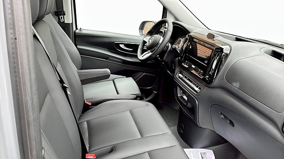 Mercedes-Benz Vito 119 3 of 10
