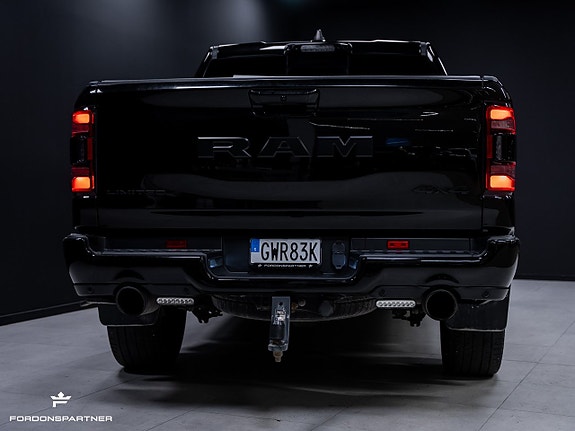Dodge RAM 1500 14 of 30