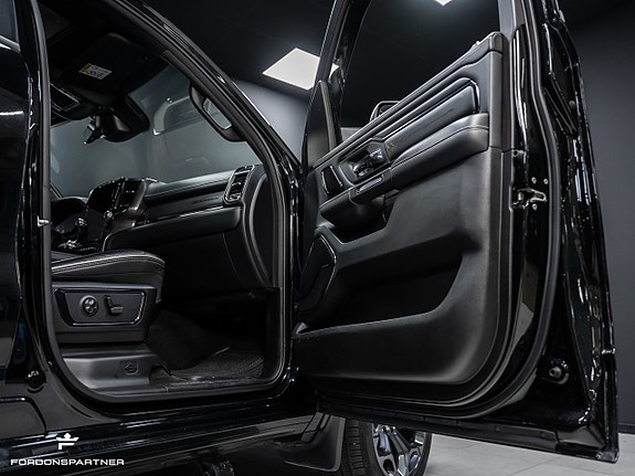 Dodge RAM 1500 30 of 30