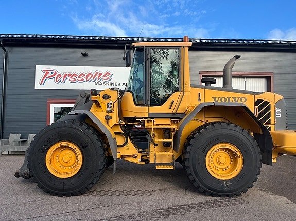 Volvo L 110 F-08 Nya Däck