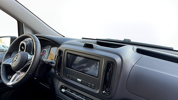 Mercedes-Benz Vito 114 3 of 12