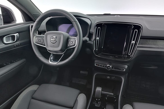Volvo C40 8 of 16