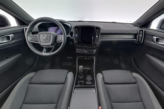 Volvo C40 7 of 16