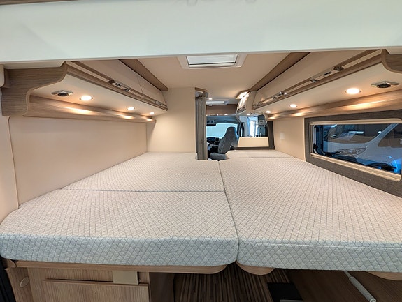 Malibu 600 LE / Långbädd / Automat / Adaptiv farthållare / ACC / Keyless / Drag 15 of 30