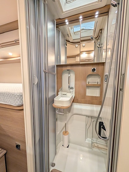 Malibu 600 LE / Långbädd / Automat / Adaptiv farthållare / ACC / Keyless / Drag 20 of 30