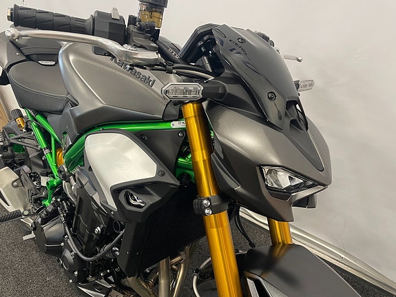Kawasaki Z900 SE "Fabriksny hoj 2027" 6 of 9