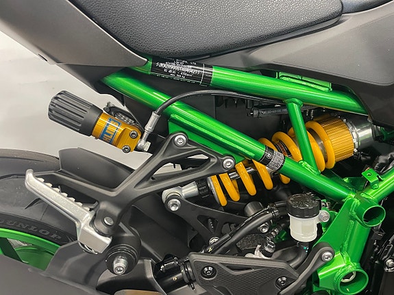 Kawasaki Z900 SE "Fabriksny hoj 2027" 8 of 9