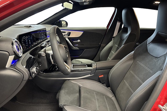 Mercedes-Benz A 250 e 15 of 22