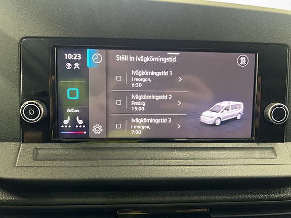 Volkswagen Caddy Maxi 23 of 30