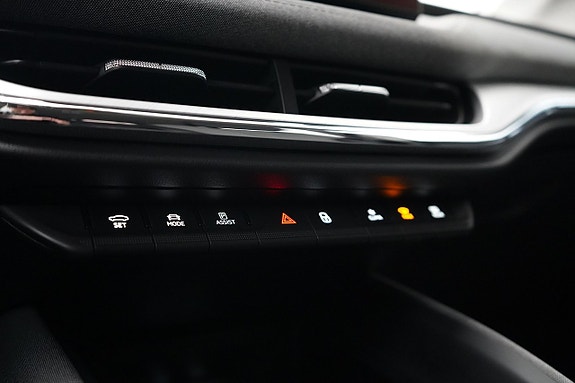 Skoda Enyaq 16 of 27