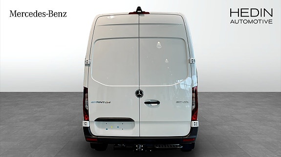 Mercedes-Benz Sprinter 317 7 of 12