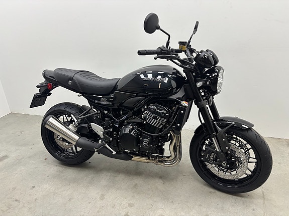 Kawasaki Z900 RS Black Ball Edition 2027 Nu hemma i butiken 2 of 11