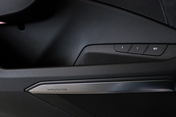 Audi Q8 e-tron 19 of 24