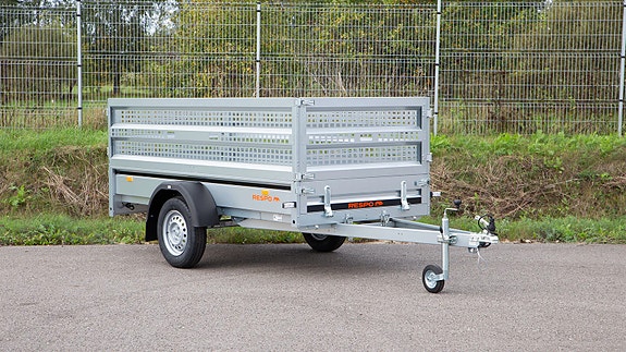 Släpvagn Respo 750 kg, med tipp och risgaller, finns i Alingsås, omg. leverans!