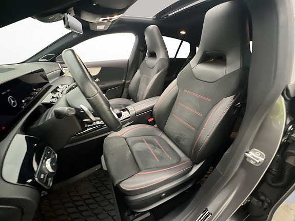 Mercedes-Benz CLA250 e 14 of 30