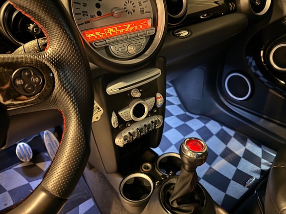 MINI John Cooper Works 12 of 23