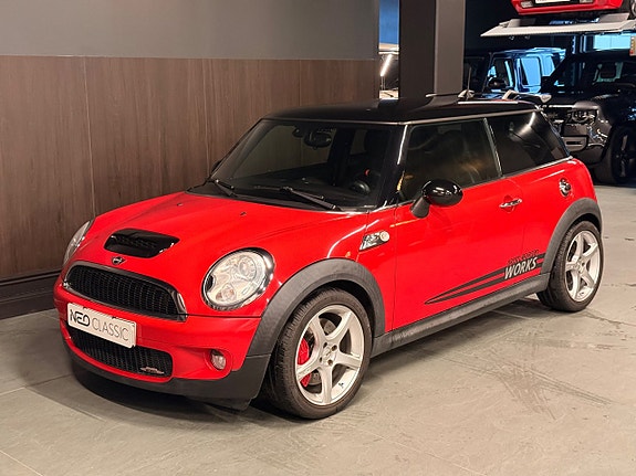 MINI John Cooper Works 2 of 23