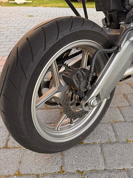Kawasaki VERSYS 4 of 4
