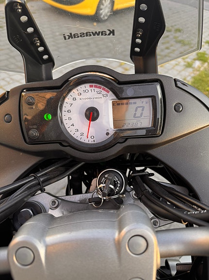 Kawasaki VERSYS 2 of 4
