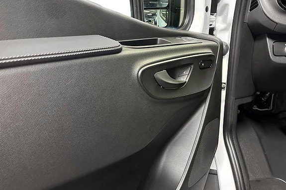 Mercedes-Benz Sprinter 317 16 of 21