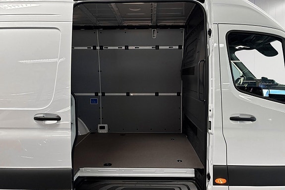 Mercedes-Benz Sprinter 317 10 of 21