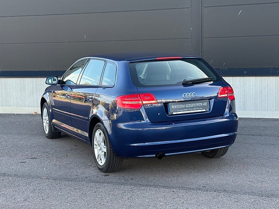 Audi A3 10 of 21