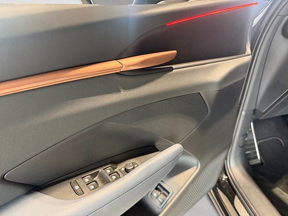 Cupra Terramar 8 of 18