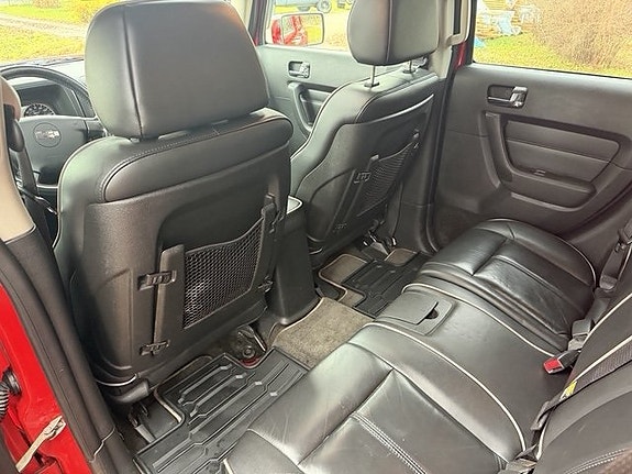 Hummer H3 13 of 18