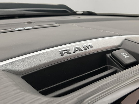 Dodge RAM 1500 30 of 30