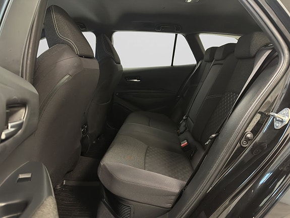 Toyota Corolla 21 of 25
