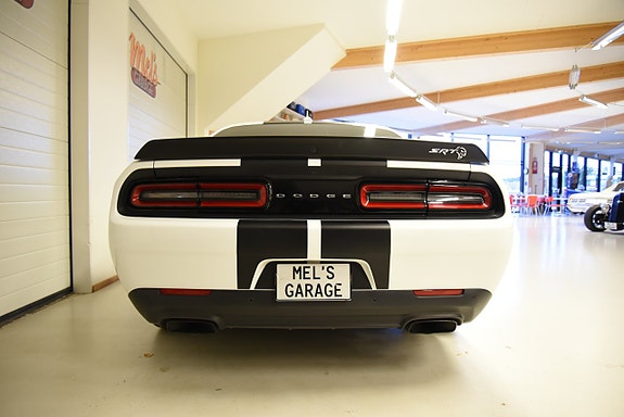 Dodge Challenger 30 of 30
