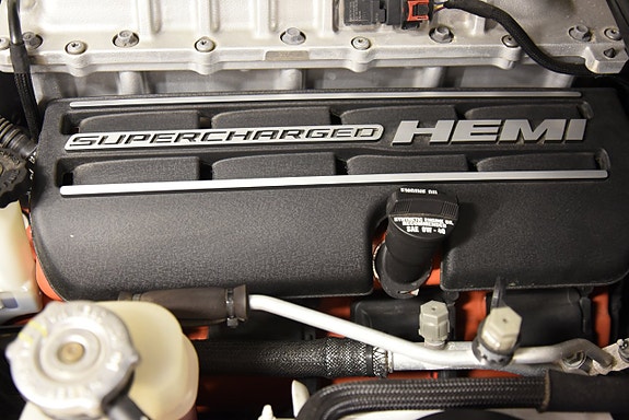 Dodge Challenger 19 of 30