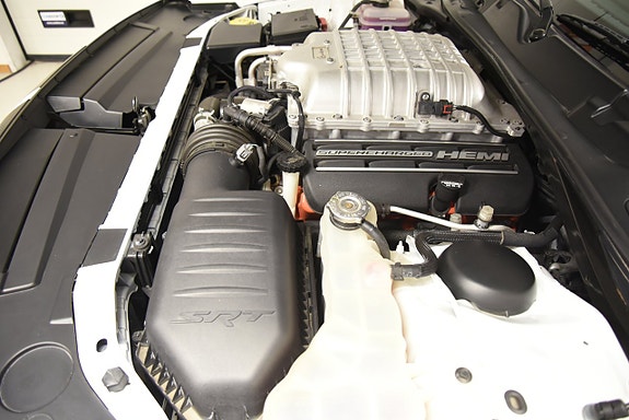 Dodge Challenger 18 of 30