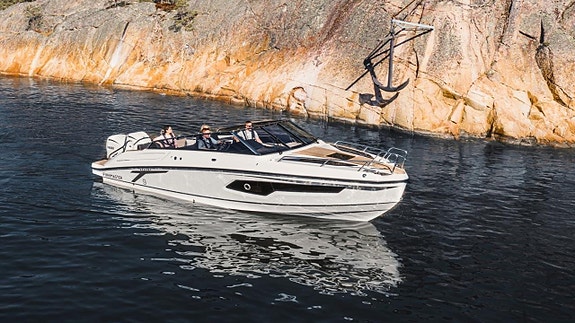 Finnmaster T9 -2024 med Yamaha 2 x 300 inkl Joystick -2027 4 of 10