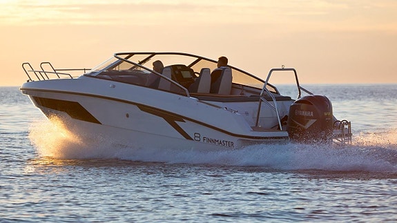 Finnmaster T8 -2024 med Yamaha F300 vit -2027 2 of 7