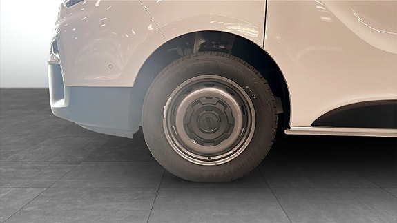 Nissan Primastar 9 of 12