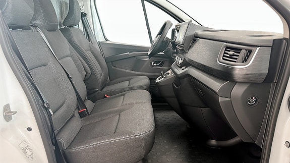Nissan Primastar 3 of 12