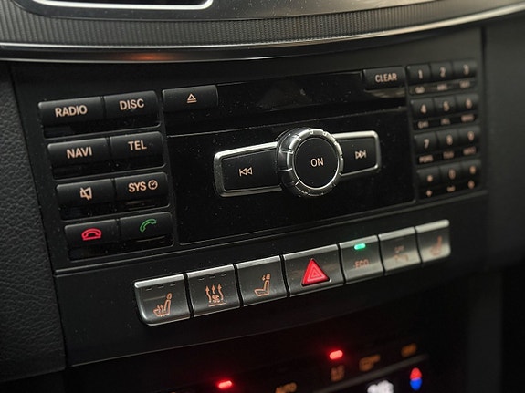 Mercedes-Benz E250 15 of 21