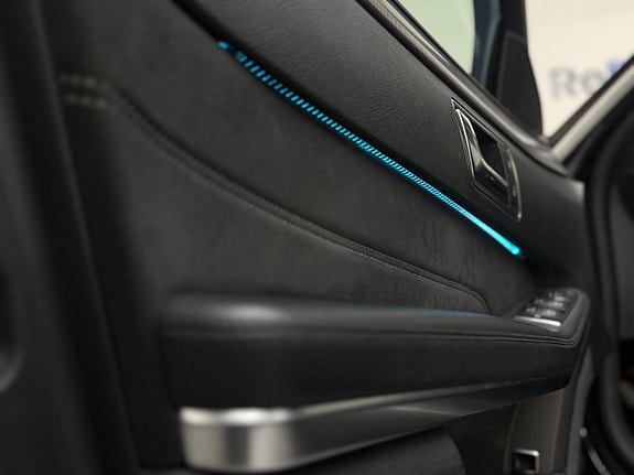 Mercedes-Benz E250 6 of 21