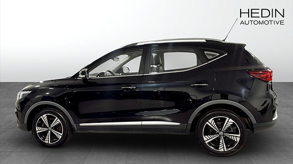 MG ZS 6 of 9