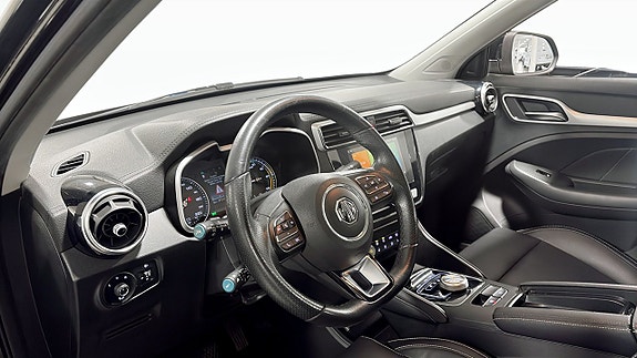 MG ZS 3 of 9
